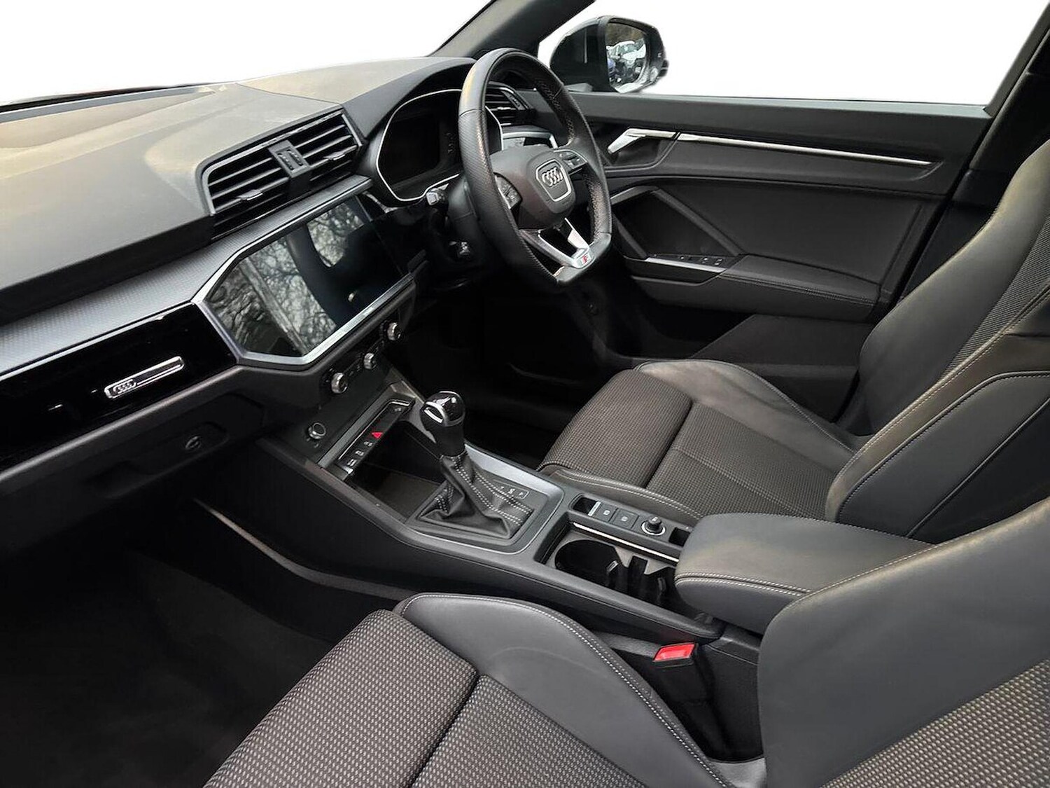 Used Audi Q3 2022 for sale - 77813365: Photo 7