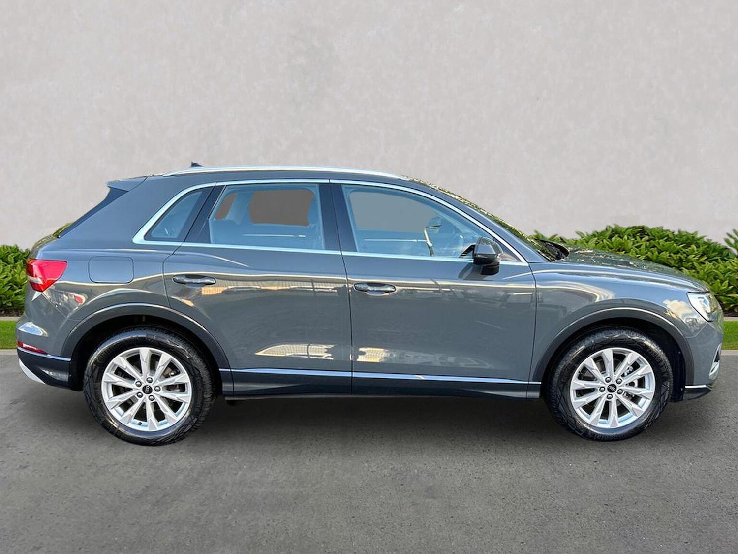 Used Audi Q3 2024 for sale - 76407449: Photo 3