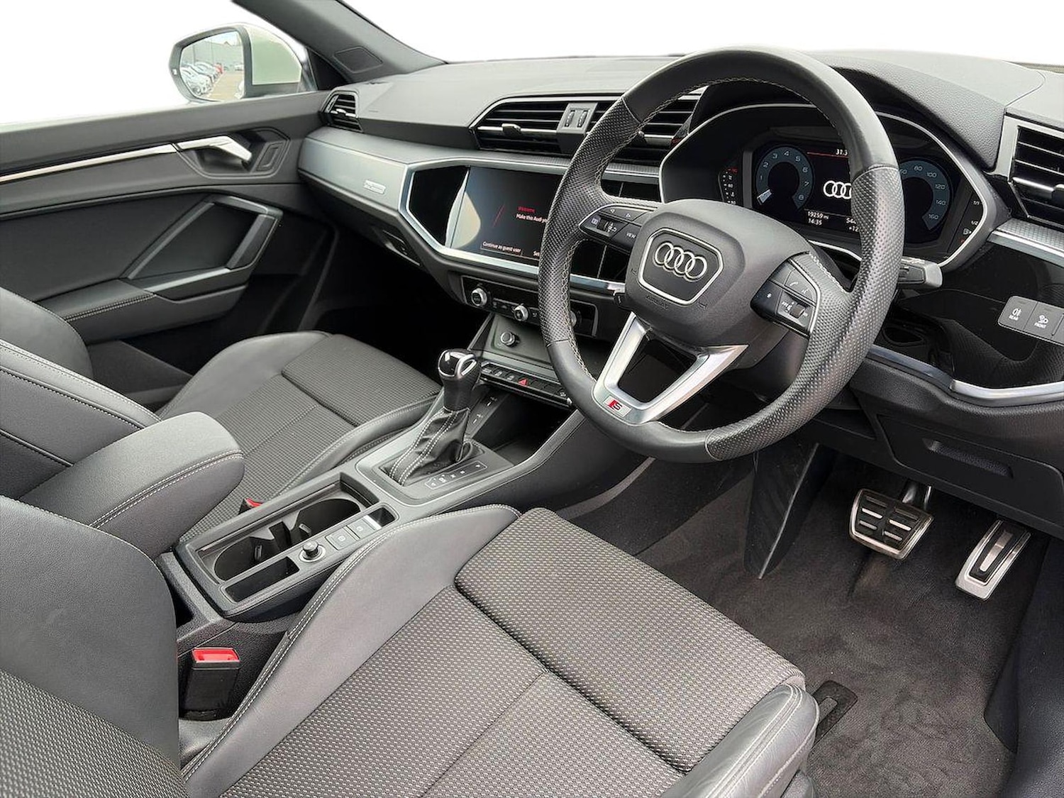 Used Audi Q3 2023 for sale - 78193504: Photo 17