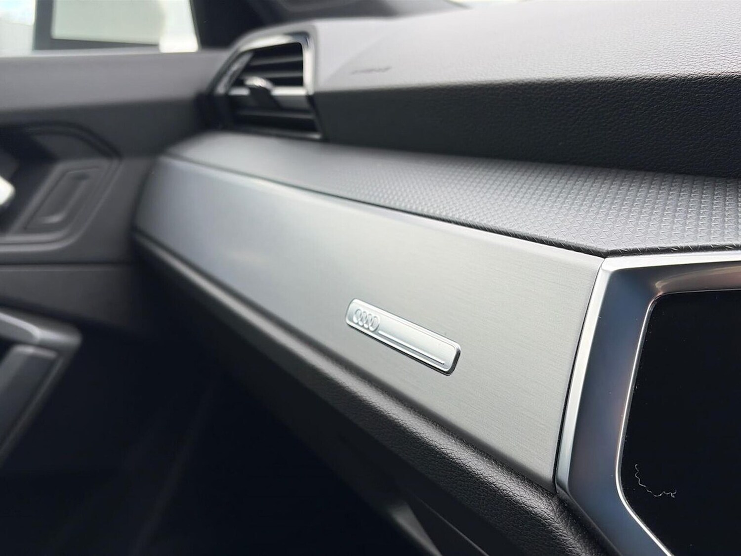 Used Audi Q3 2023 for sale - 78193504: Photo 23