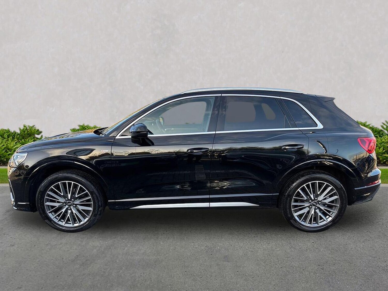 Used Audi Q3 2024 for sale - 76611587: Photo 19