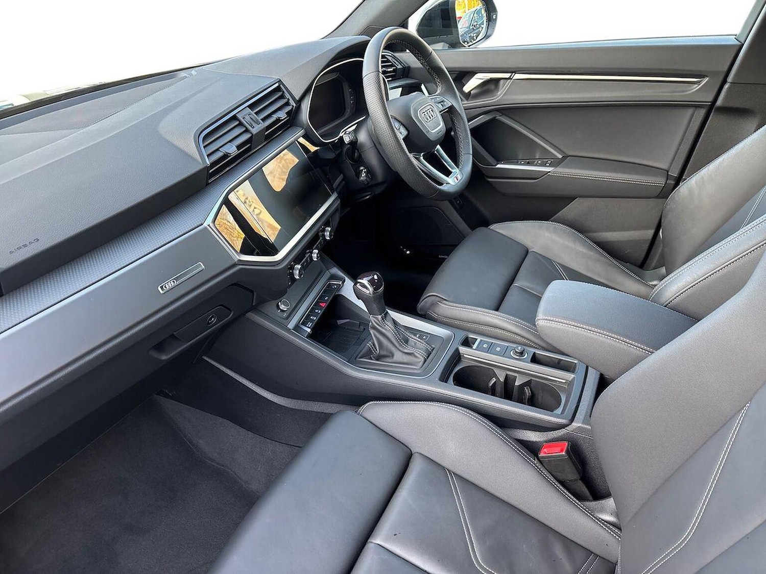 Used Audi Q3 2024 for sale - 76611587: Photo 7