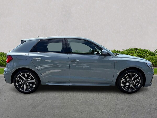 Used Audi A1 2025 for sale - 75750050: Photo 3
