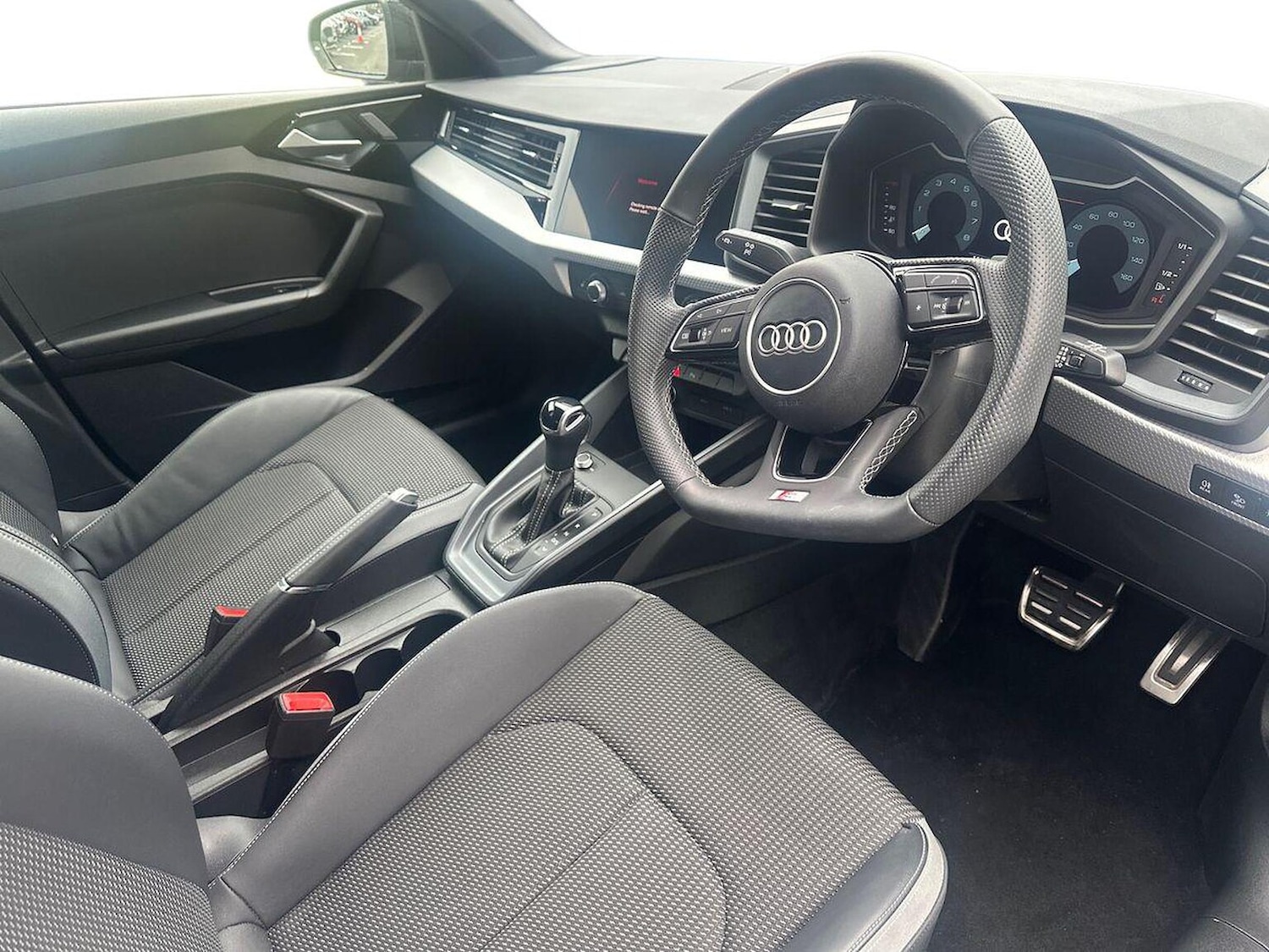 Used Audi A1 2024 for sale - 76142944: Photo 15