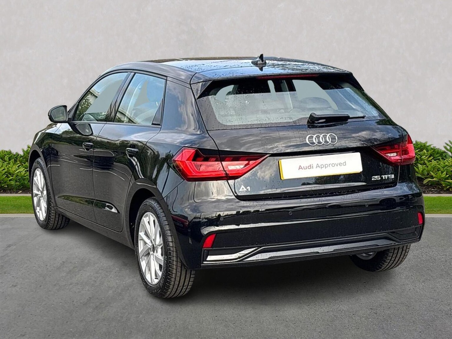 Used Audi A1 2025 for sale - 76165009: Photo 2
