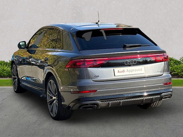 Used Audi Q8 2025 for sale - 76257821: Photo 2