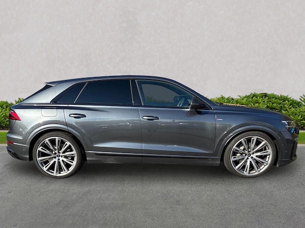 Used Audi Q8 2025 for sale - 76257821: Photo 3