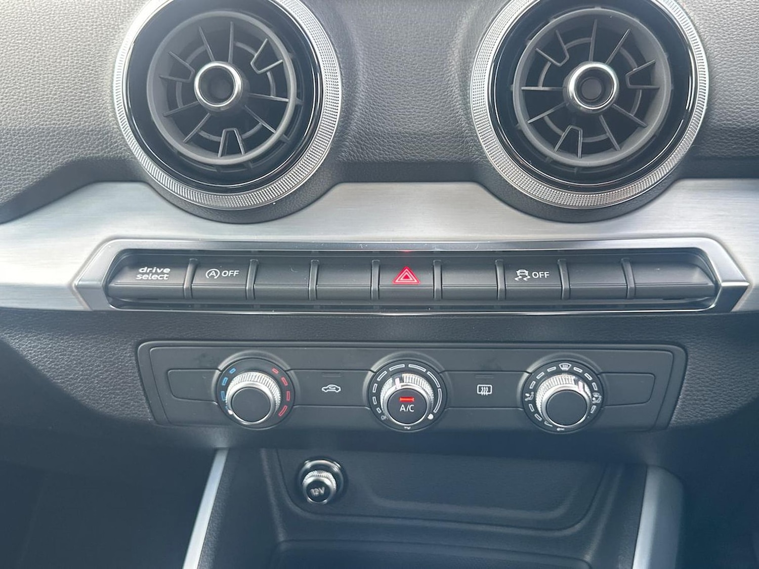 Used Audi Q2 2025 for sale - 76450603: Photo 12