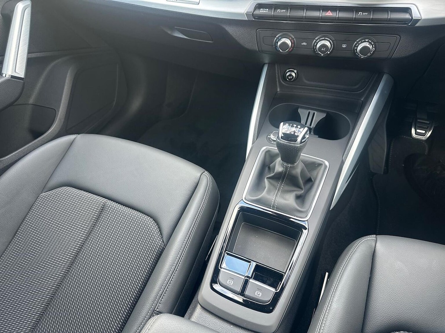 Used Audi Q2 2025 for sale - 76450603: Photo 13