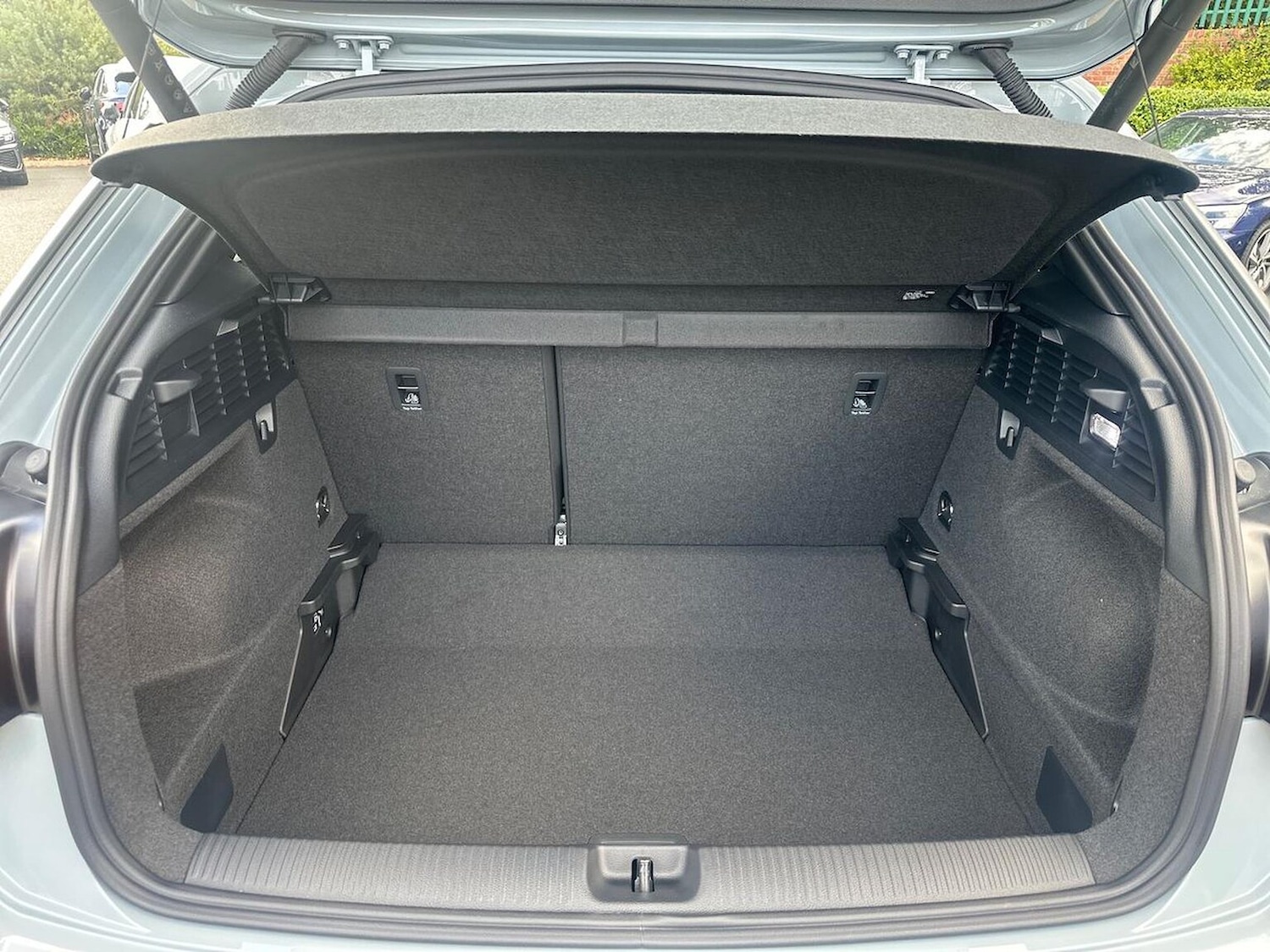 Used Audi Q2 2025 for sale - 76450603: Photo 17