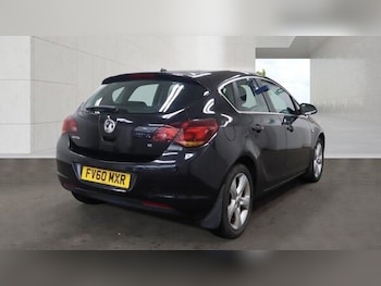Used Vauxhall Astra 2010 for sale - 78752273: Photo