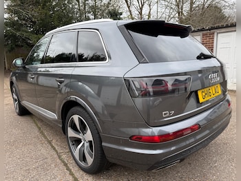 Used Audi Q7 2016 for sale - 78936234: Photo