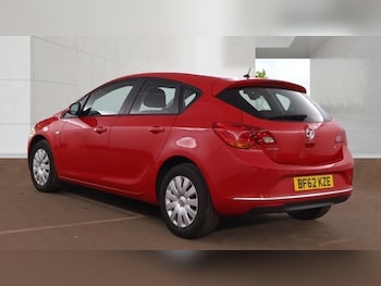 Used Vauxhall Astra 2012 for sale - 79115652: Photo