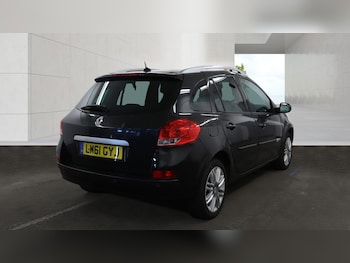 Used Renault Clio 2011 for sale - 79476748: Photo