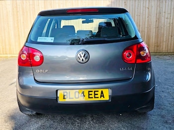 Used Volkswagen Golf 2004 for sale - 79464439: Photo