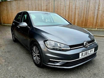 Used Volkswagen Golf 2018 for sale - 79412988: Photo