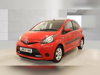Used Toyota AYGO 2013 for sale - 79413255: Photo