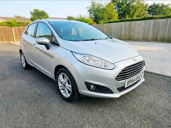 Used Ford Fiesta 2015 for sale - 79412643: Photo