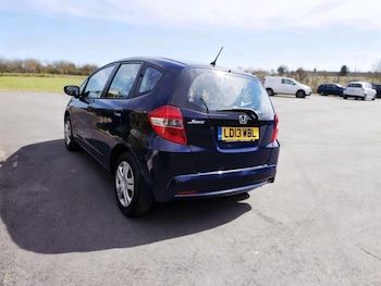 Used Honda Jazz 2013 for sale - 79412445: Photo