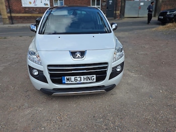 Used Peugeot 3008 2013 for sale - 79412778: Photo