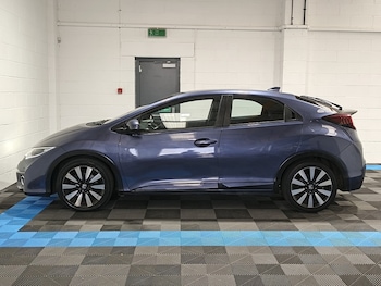 Used Honda Civic 2016 for sale - 79433964: Photo