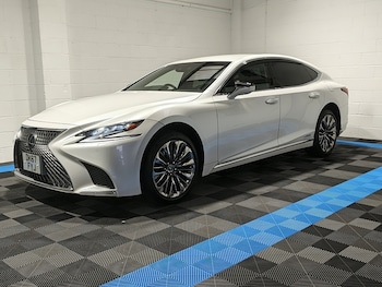 Used Lexus LS 2017 for sale - 79433950: Photo