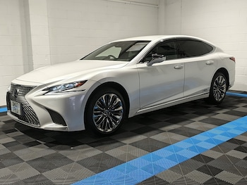 Used Lexus LS 2017 for sale - 79433950: Photo