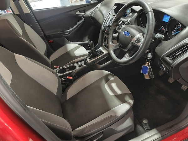 Used Ford Focus 2013 for sale - 76245590: Photo 27