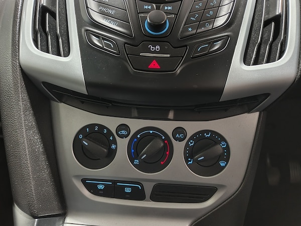 Used Ford Focus 2013 for sale - 76245590: Photo 32