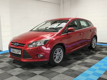 Used Ford Focus 2013 for sale - 76245590: Photo 3