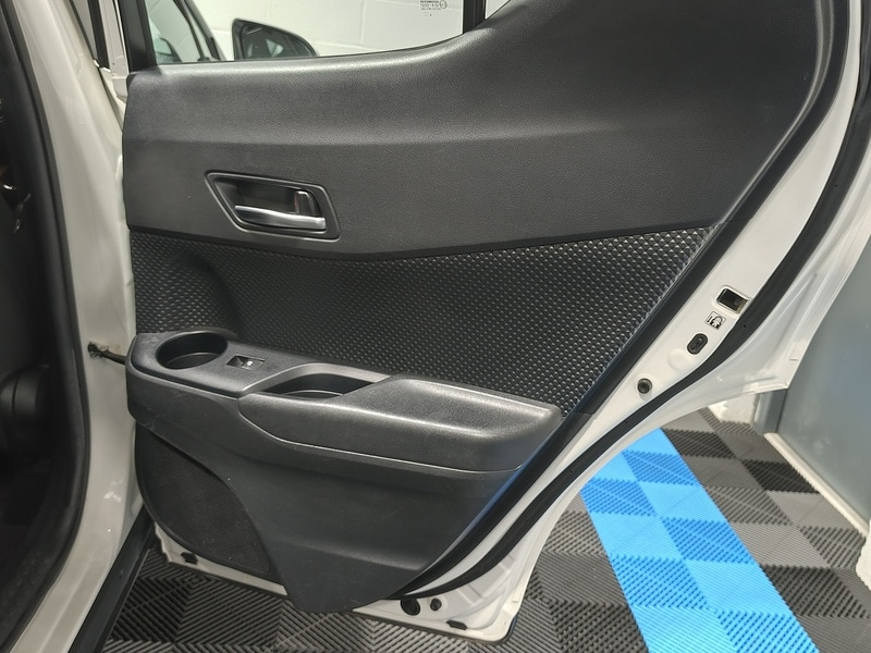 Used Toyota C-HR 2019 for sale - 77617844: Photo 23
