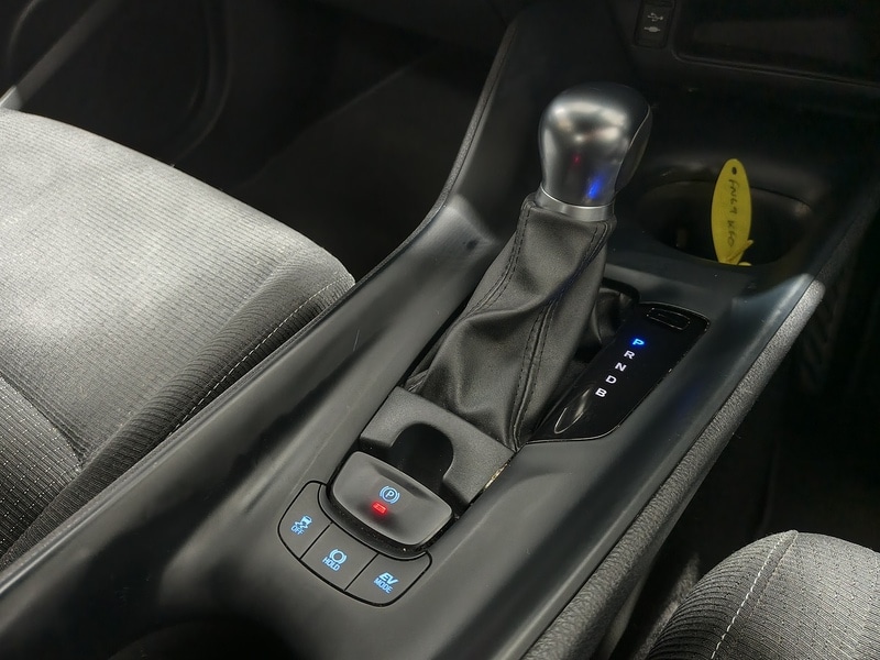 Used Toyota C-HR 2019 for sale - 77617844: Photo 40