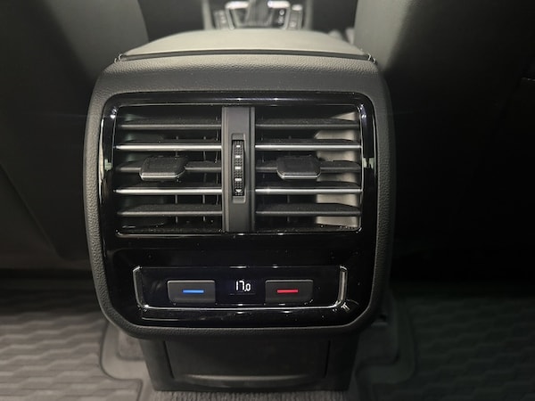 Used Volkswagen Passat 2025 for sale - 75626134: Photo 26