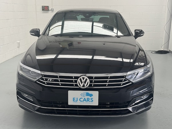 Used Volkswagen Passat 2025 for sale - 75626134: Photo 2