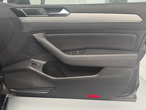 Used Volkswagen Passat 2025 for sale - 75626134: Photo 31