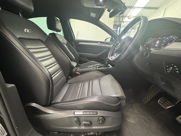 Used Volkswagen Passat 2025 for sale - 75626134: Photo 32