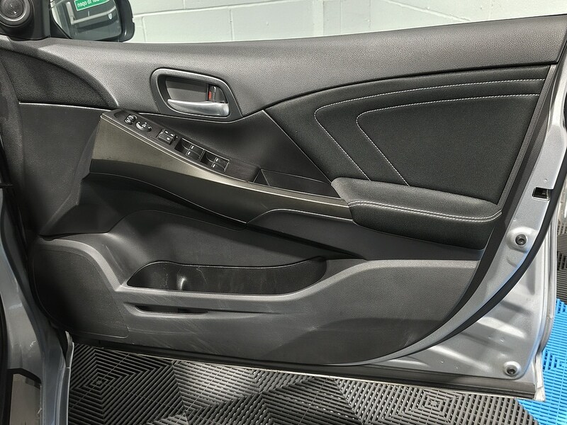 Used Honda Civic 2017 for sale - 76798874: Photo 27