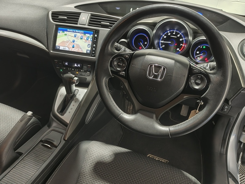 Used Honda Civic 2017 for sale - 76798874: Photo 31