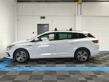 Used Renault Megane 2021 for sale - 78794054: Photo