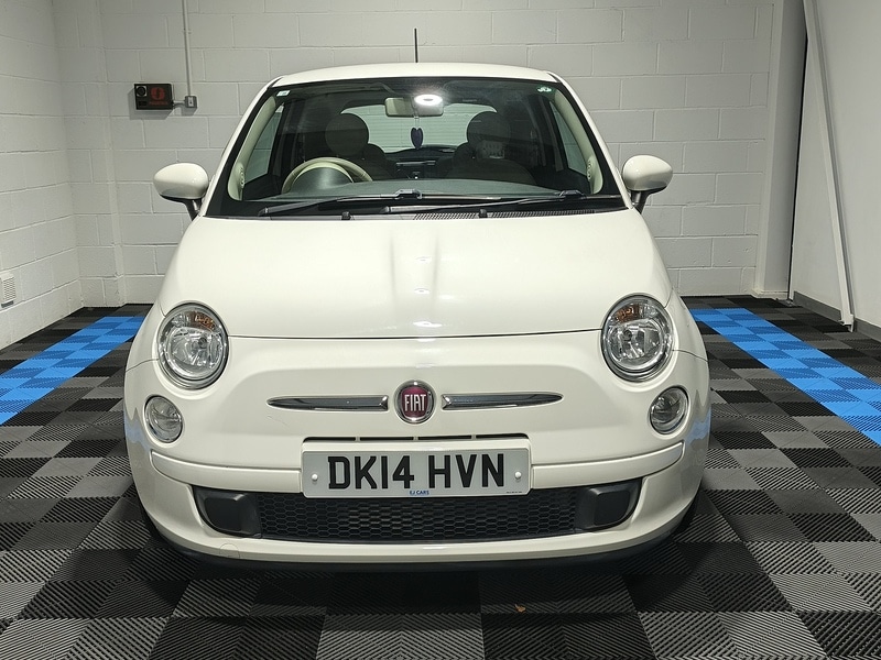 Used Volkswagen Touran 2025 for sale - 76669051: Photo 2