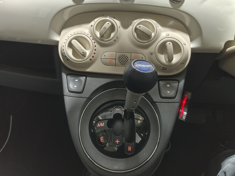 Used Volkswagen Touran 2025 for sale - 76669051: Photo 35