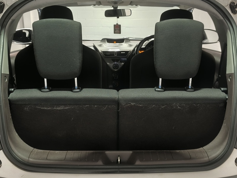 Used Toyota IQ 2009 for sale - 76272667: Photo 11