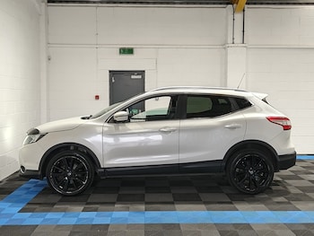 Used Nissan Qashqai 2014 for sale - 78970234: Photo