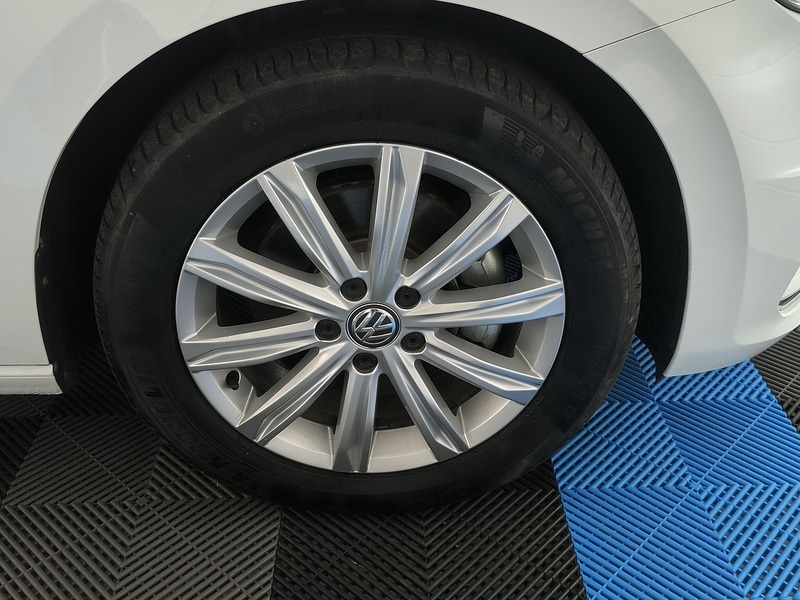 Used Volkswagen Touran for sale - 78027146: Photo 9