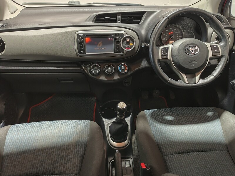 Used Toyota Yaris 2012 for sale - 78069472: Photo 23