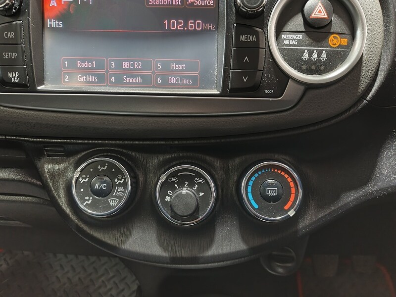 Used Toyota Yaris 2012 for sale - 78069472: Photo 31