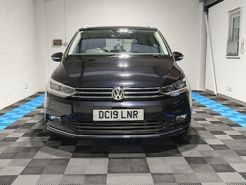 Used Volkswagen Touran 2025 for sale - 76320094: Photo 2
