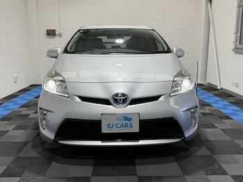 Used Toyota Prius 2015 for sale - 79397724: Photo