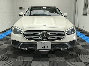 Used Mercedes-Benz E Class 2021 for sale - 76612629: Photo