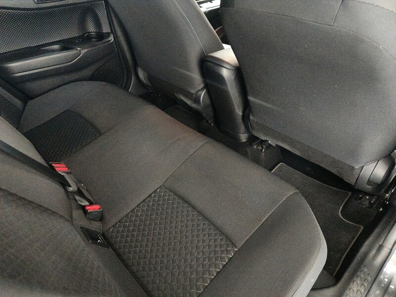 Used Toyota C-HR 2020 for sale - 77693899: Photo 25